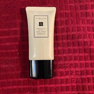 Jo Malone Geranium & Walnut Cream Tube